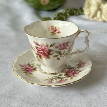 Кофейная пара Royal Albert Romance 130 мл фарфор Англия