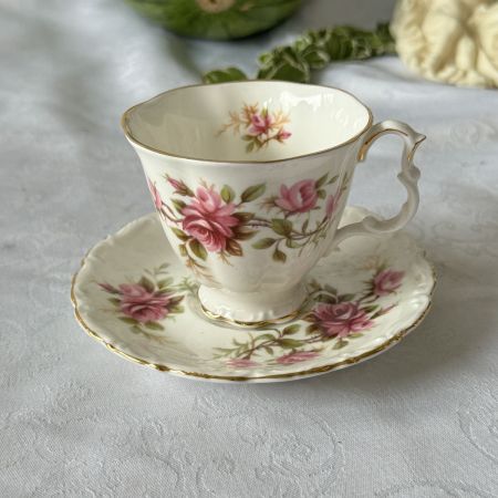 Кофейная пара Royal Albert Romance 130 мл фарфор Англия