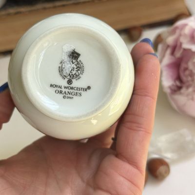 Кодлер на 2 яйца Royal Worcester Яблоки фарфор Англия