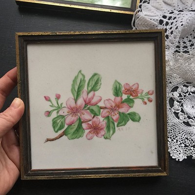 Плитка декоративная изразец с подвесом Яблоня