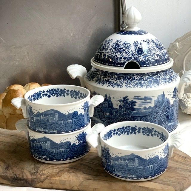 Супница Blue Castle ВиллеройБох 2,8 л Германия