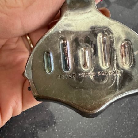 Соковыжималка сквизер для лимона мельхиор патина