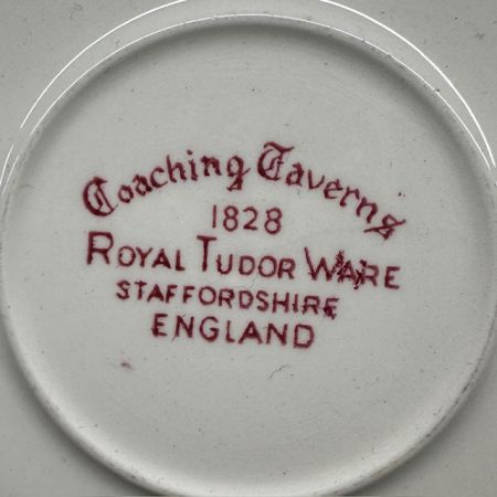 Чайная пара Royal Tudor Ware Coaching Taverns 200 мл Англия ironstone ironstone       