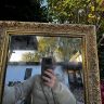 Зеркало в деревянной раме 37х47 см
