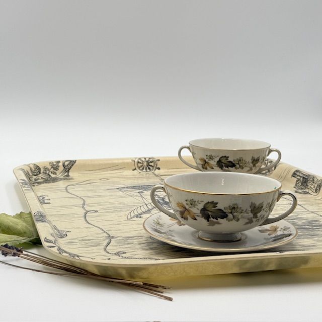 Поднос Каравелла Brevet C.G.D.G. 51 см Франция