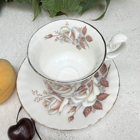 Кофейная пара Royal Albert Чайная роза 130 мл Англия    