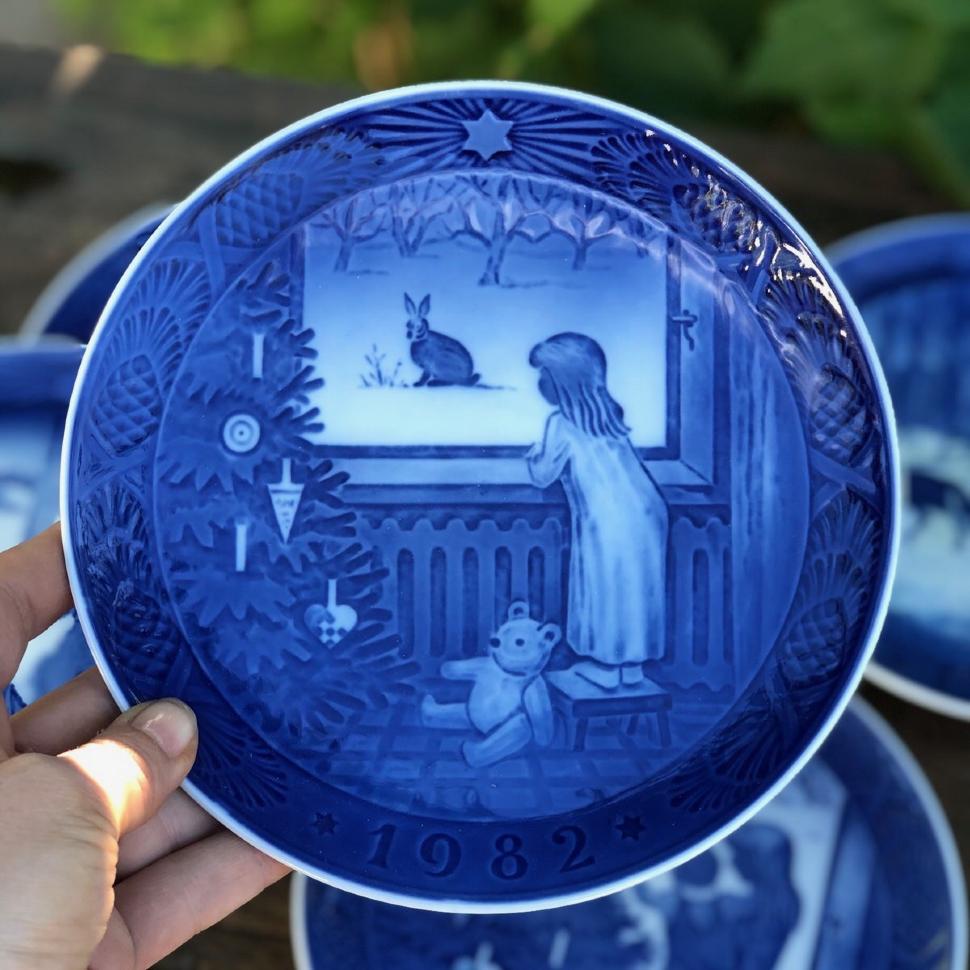 Тарелка 1982 Royal Copenhagen Дания