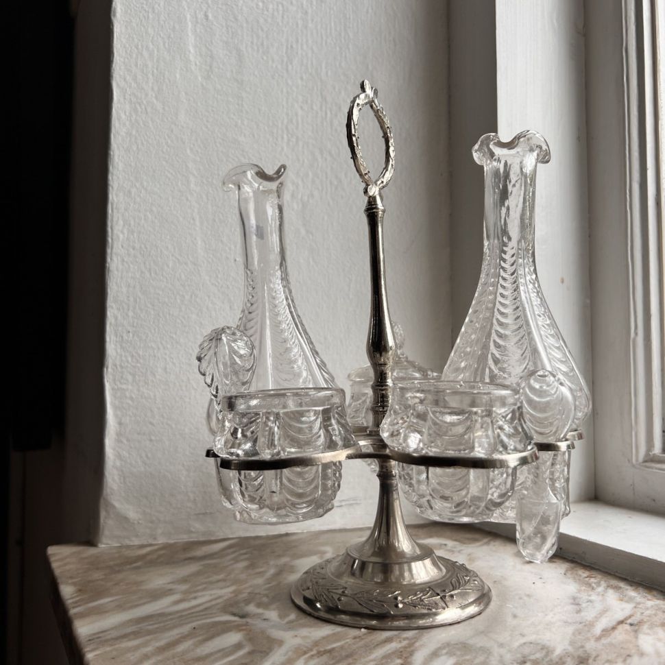 Сервировочный набор для специй 5 шт в мельхиоровой подставке