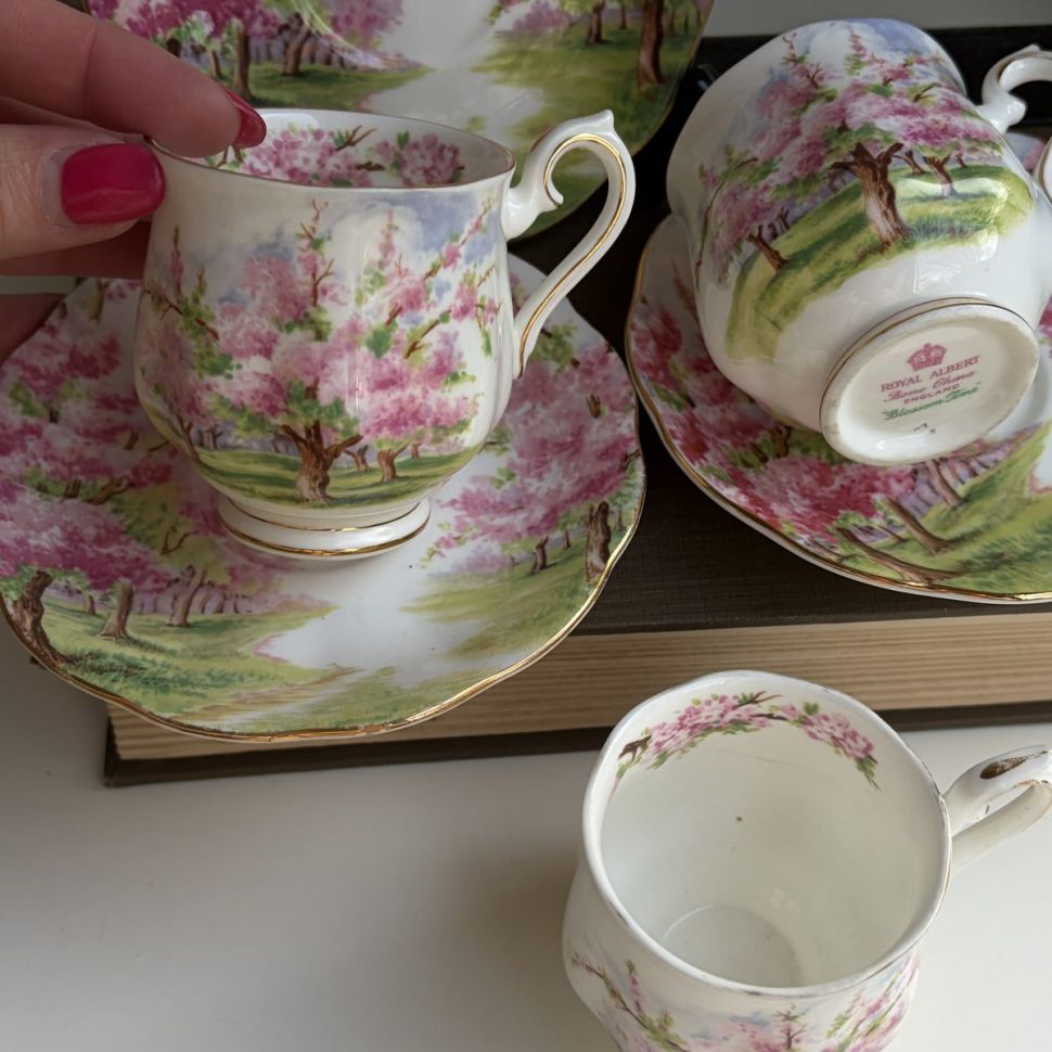 Кофейная пара Royal Albert Blossom Time 130 мл Англия