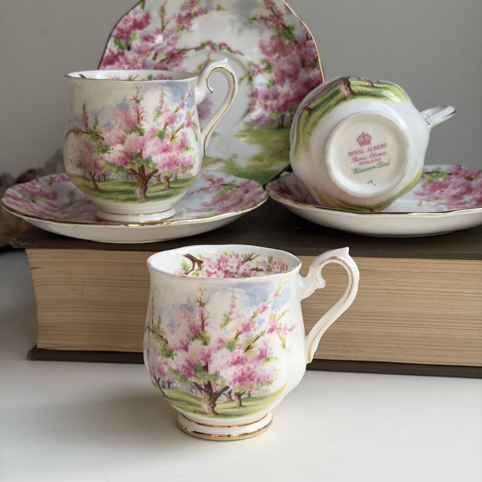 Кофейная пара Royal Albert Blossom Time 130 мл Англия