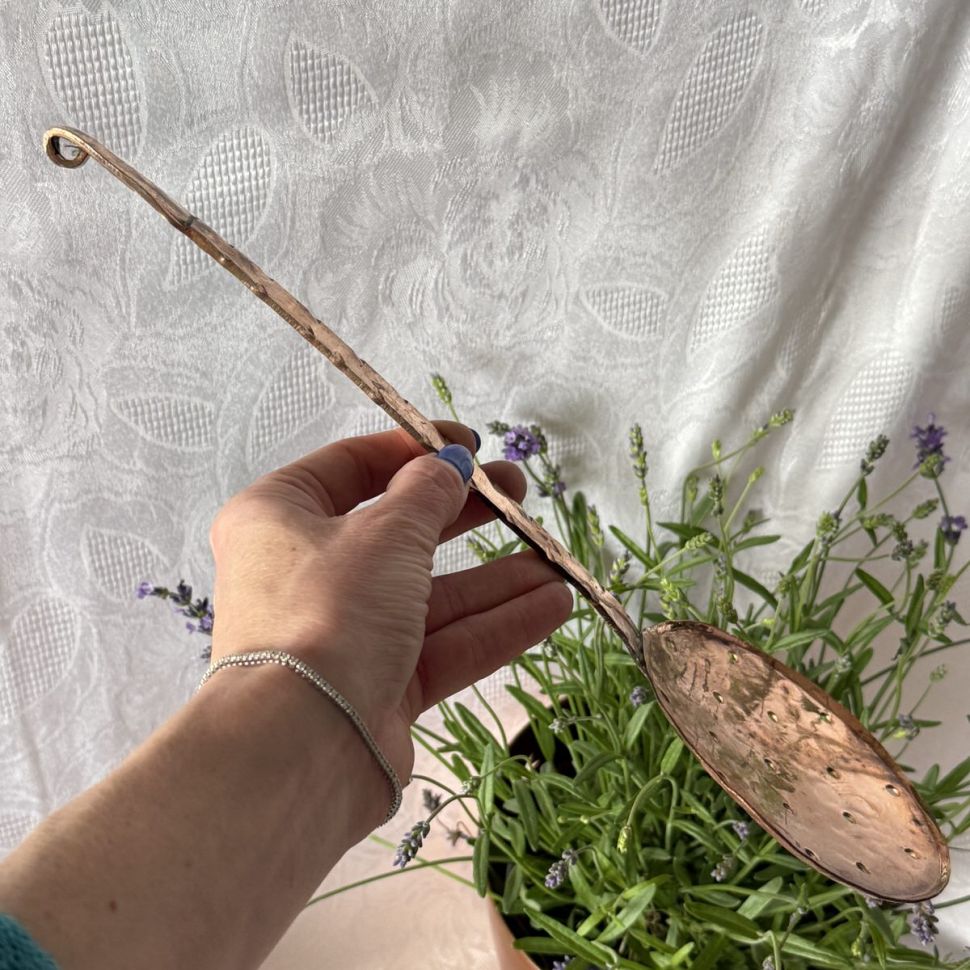 Шумовка 34 см медь