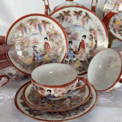 Молочник Гейши в саду у Фудзиямы 180 мл фарфор Япония        