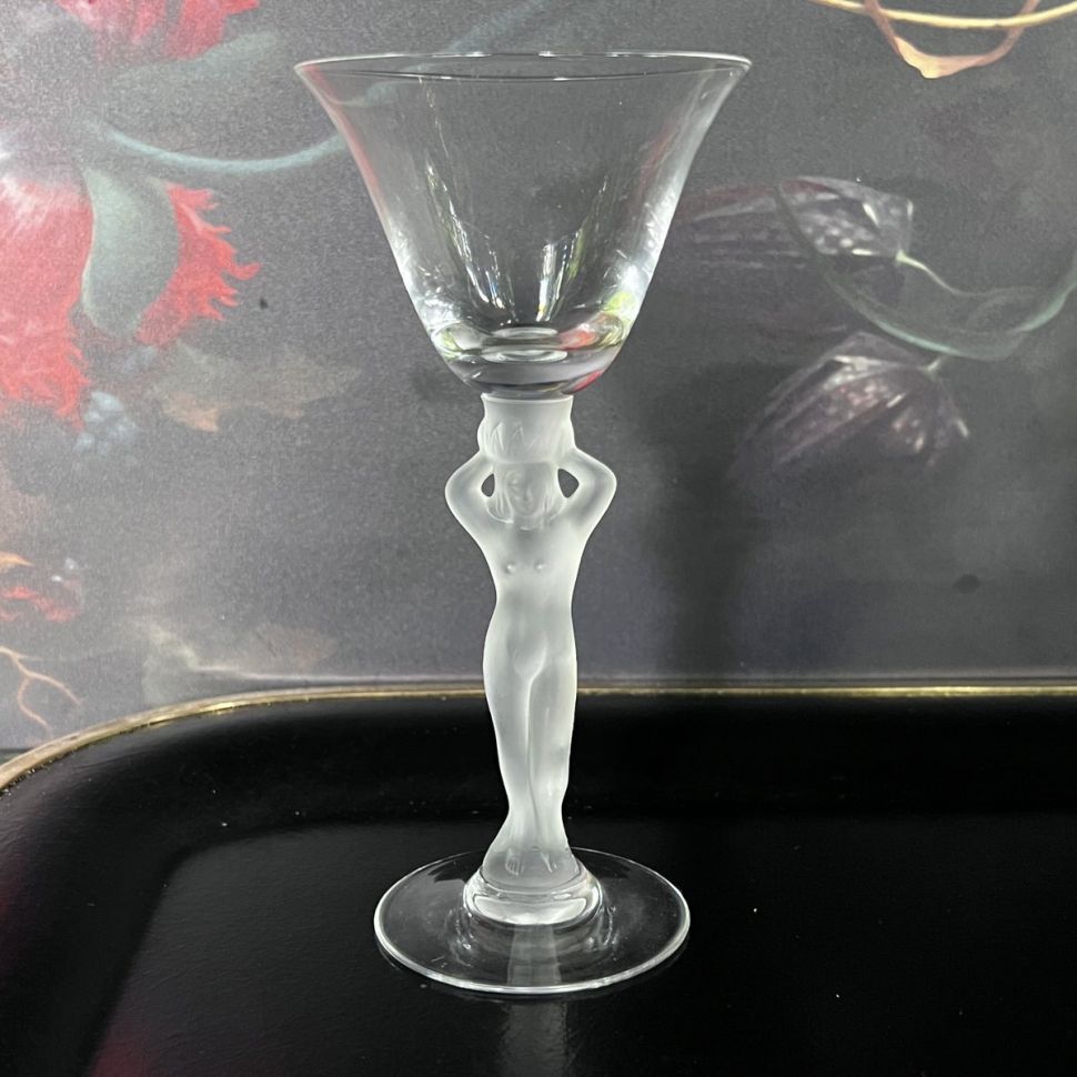 Бокал на матовой ножке Bayel Женская фигура 150 мл Франция