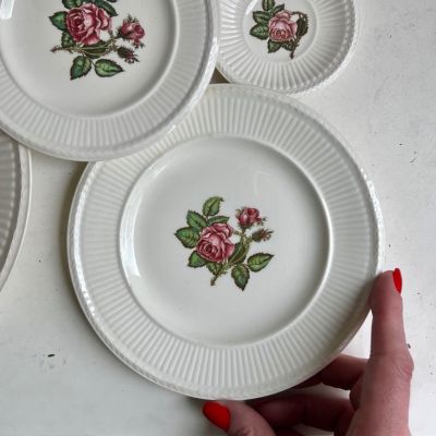 Тарелка для хлеба Wedgwood Moss Rose 16 см Англия