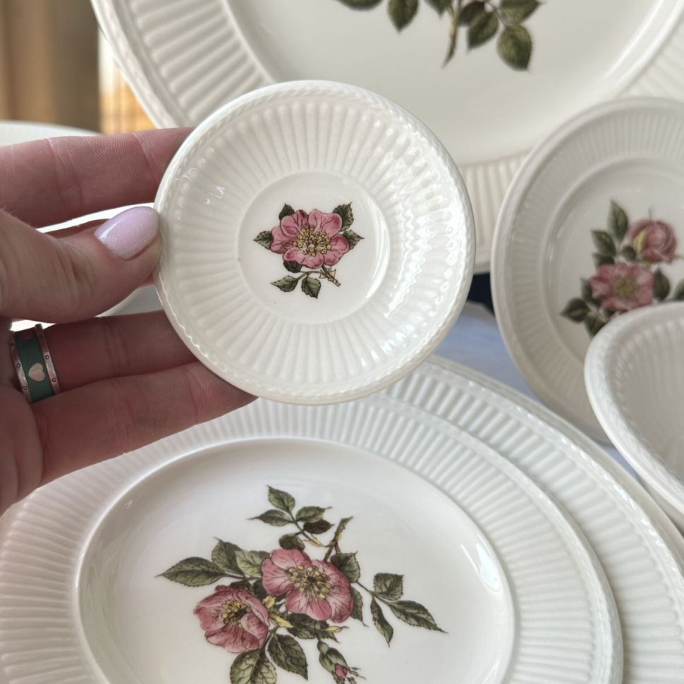 Розетка 8 см Briar Rose Wedgwood Англия