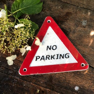 Табличка чугунная декоративная