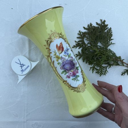 Ваза Meissen 24 см Мейсенский букет 1924-1934 гг Германия ручная роспись