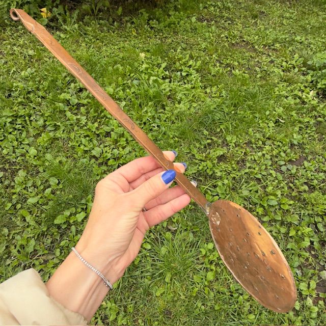 Шумовка 44 см медь