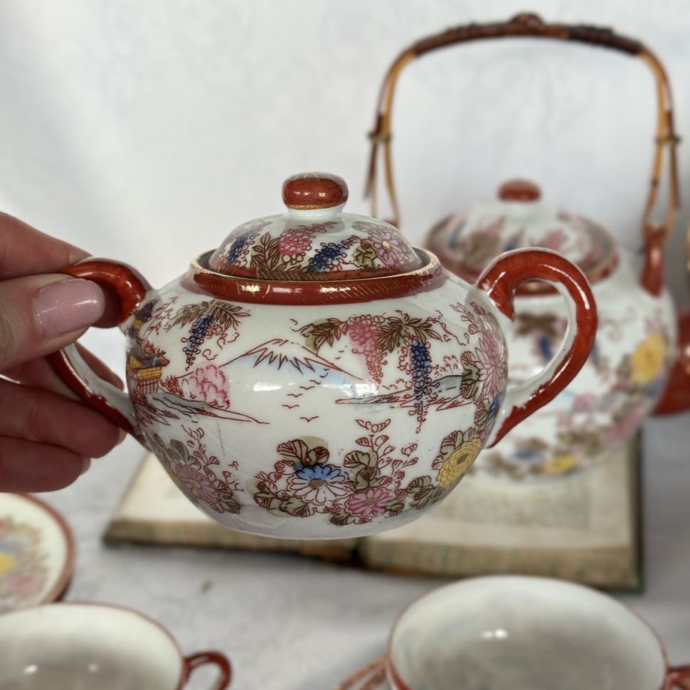 Сахарница Гейши в саду у Фудзиямы 15 см фарфор Япония         