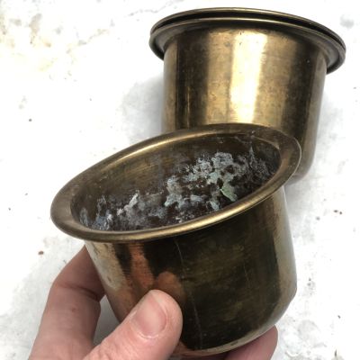 Кашпо 5,5 см латунь