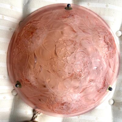 Люстра в стиле Lalique из розового стекла 30-е годы Франция