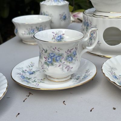 Кофейная пара Royal Albert Blue Blossom 140 мл Англия