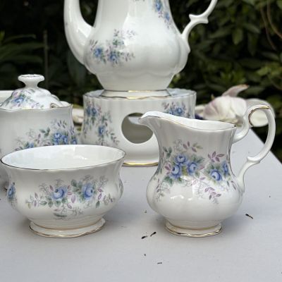 Кофейная пара Royal Albert Blue Blossom 140 мл Англия