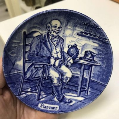 Блюдце 11 см Wedgwood "Алкоголики" Farmer