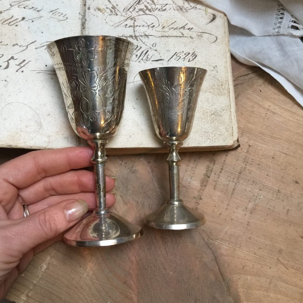 Рюмка-бокал на ножке с гравировкой серебрение 70 мл 