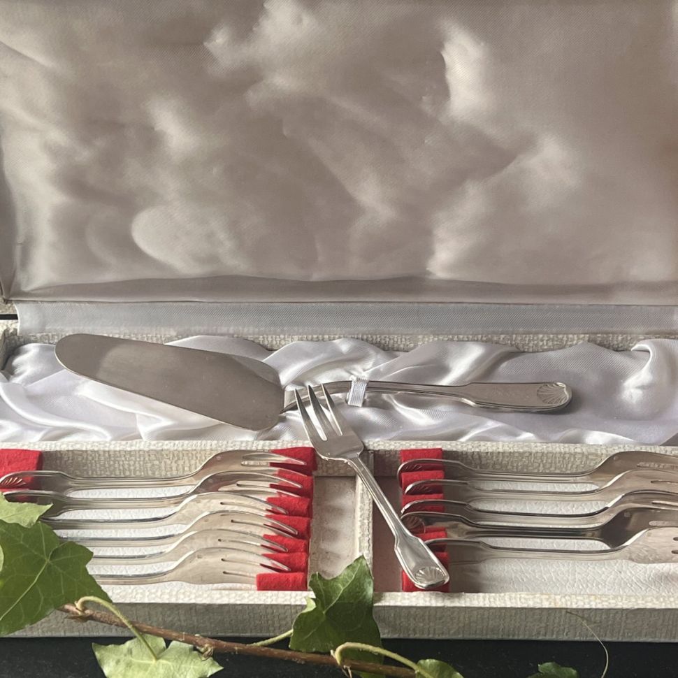 Вилка десертная лопатка для торта набор 13 предметов серебрение Франция 