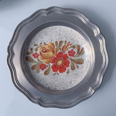 Тарелка 23 см керамика олово Германия