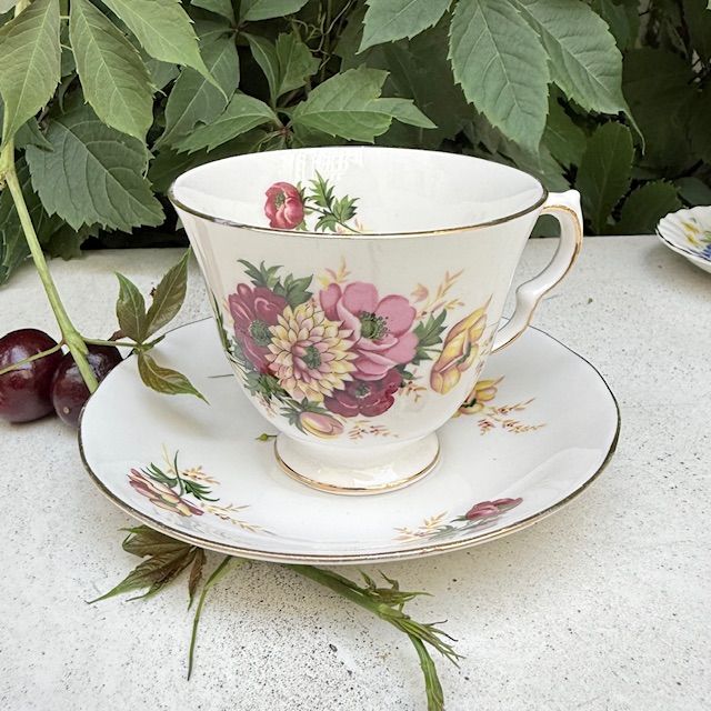 Чайная пара Qeen Anne Букет 200 мл Англия