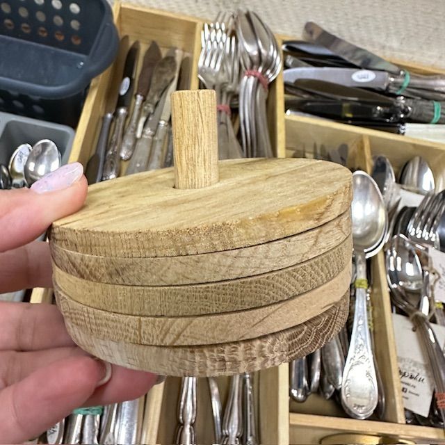 Подставка под горячее 10 см набор 4 шт. дерево