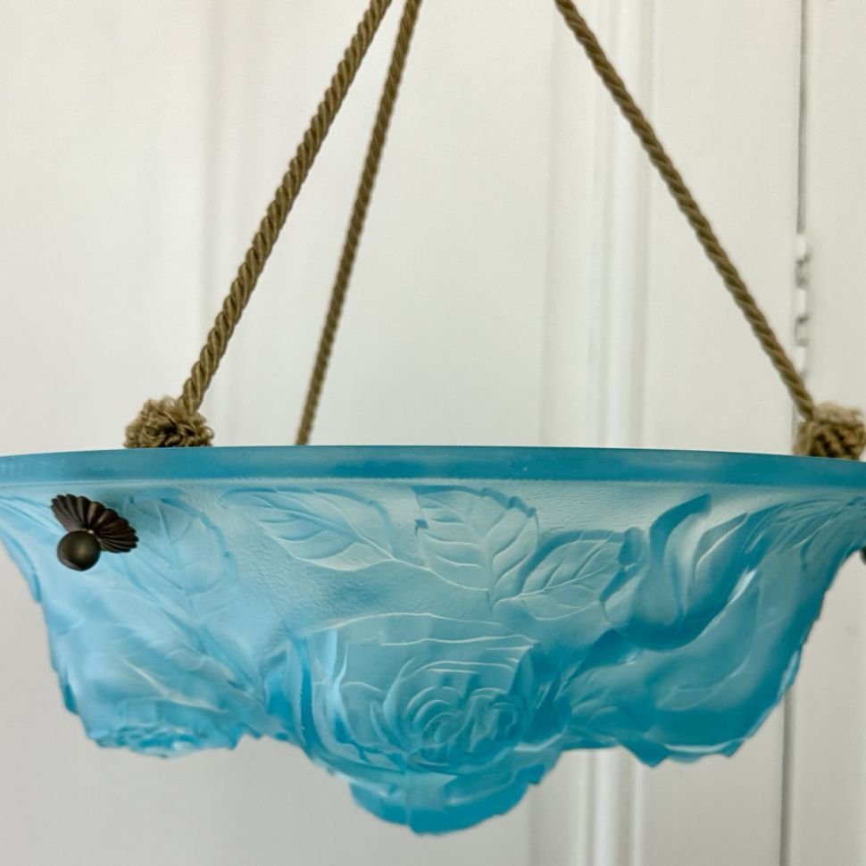 Люстра в стиле Lalique из синего стекла 30-е годы Франция