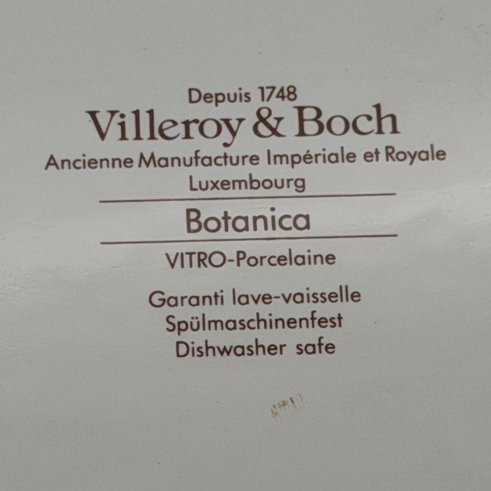 Блюдо ВиллеройБох 28 см Botanica Valeriana Люксембург