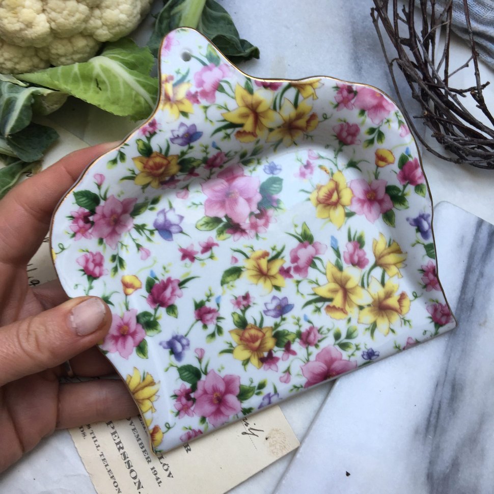 Совок фарфор