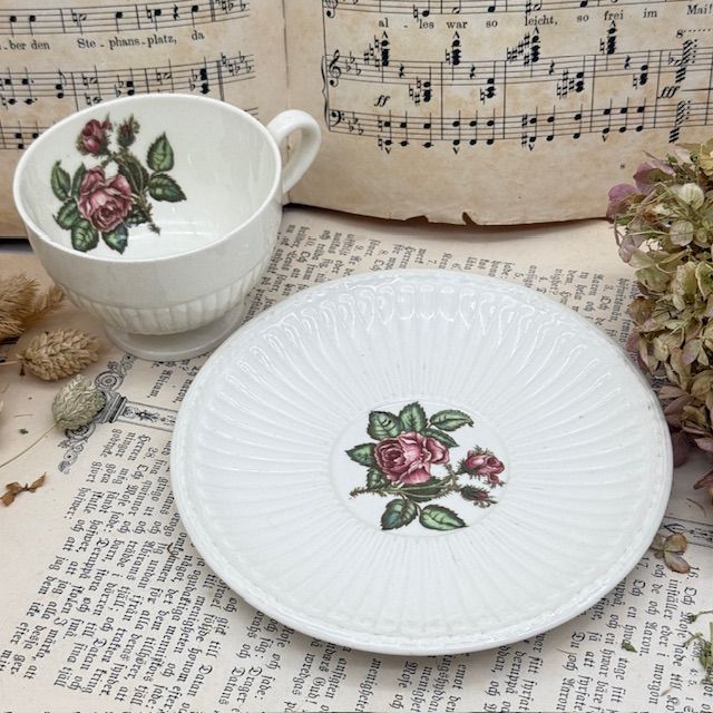 Чайная пара Wedgwood Moss Rose 180 мл Англия