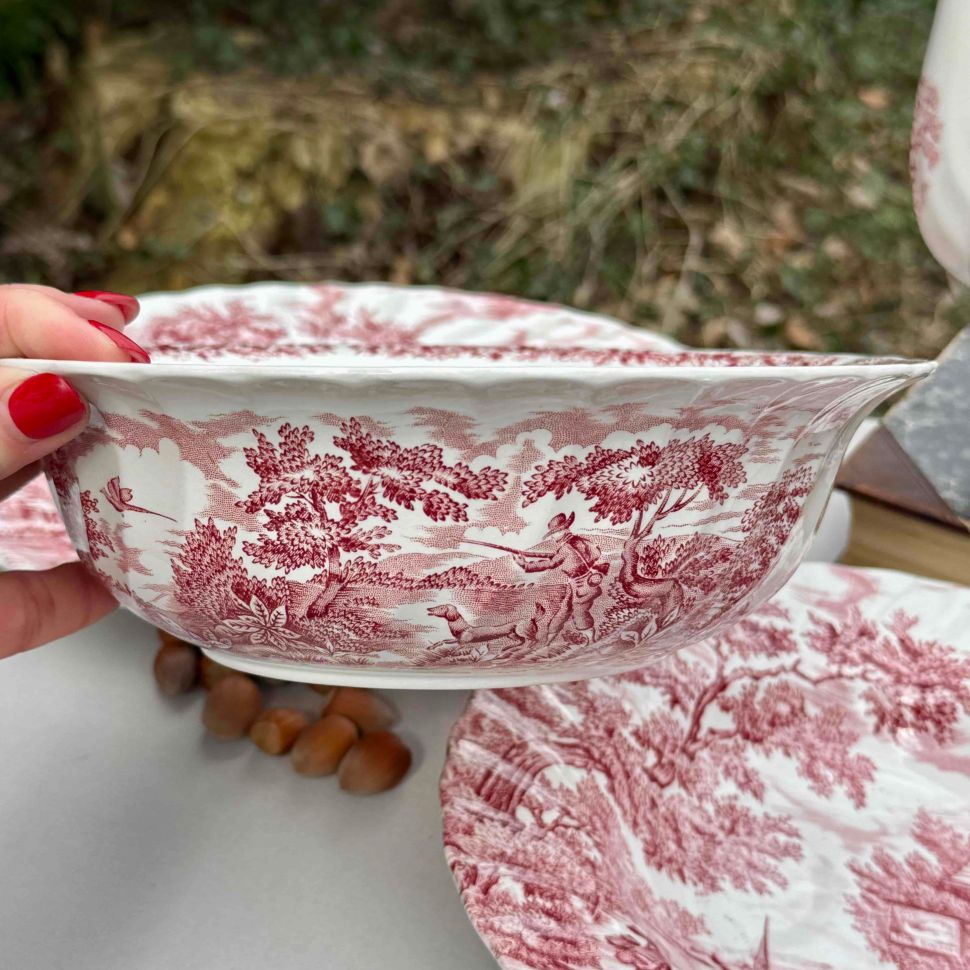 Салатник Myott The Hunter красный 23 см Англия