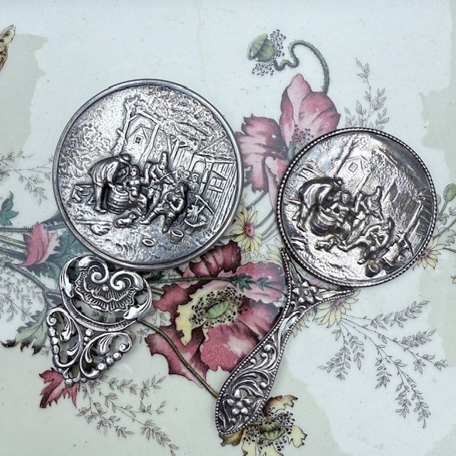 Зеркало ручное 11 см серебро