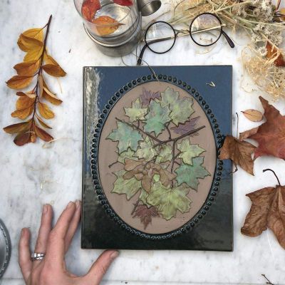 Изразец панно керамический Клен