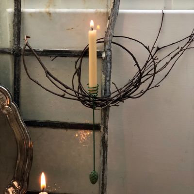 Подсвечник для тонкой свечи Шишка