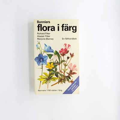 Книга Цветущая флора, ботаническая энциклопедия Flora i farg, Швеция