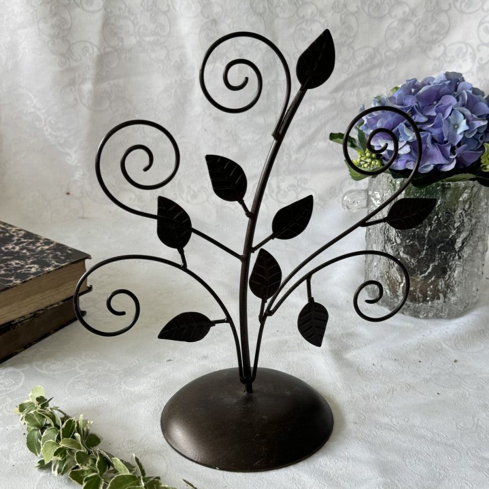 Декор настольный Листья ковка 28 см