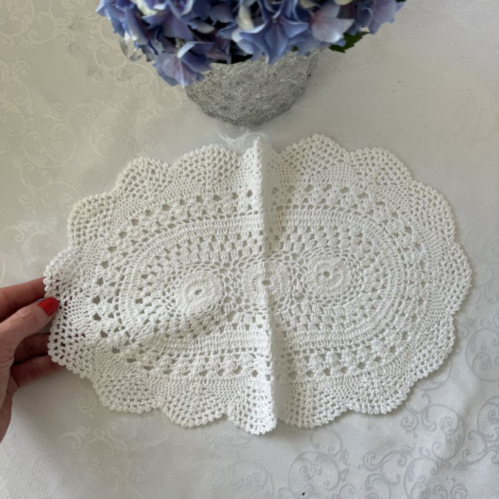 Салфетка кружевная овальная 35 см хлопок ручная работа