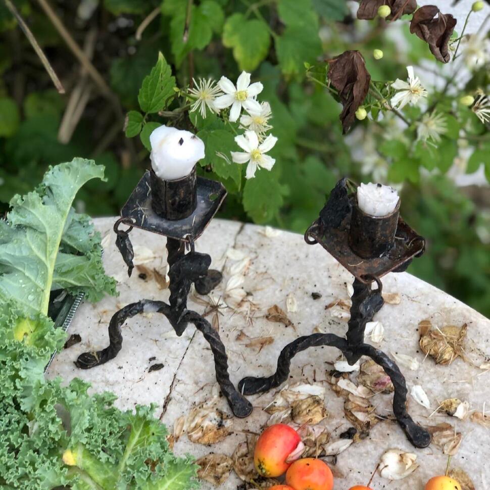 Подсвечник 16 см с подвесами металл ковка