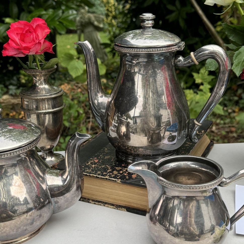 Чайник Wiskemann 1,2 л серебрение Бельгия 110 лет